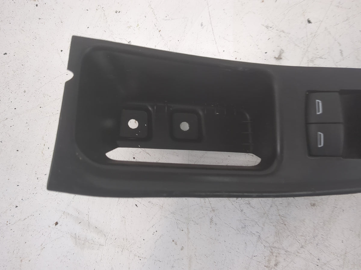 2023 Chevrolet Traverse Master Power Window Switch Replacement Driver Side Left P/N:84512940 D1A164A, 401W-DR Fits OEM Used 