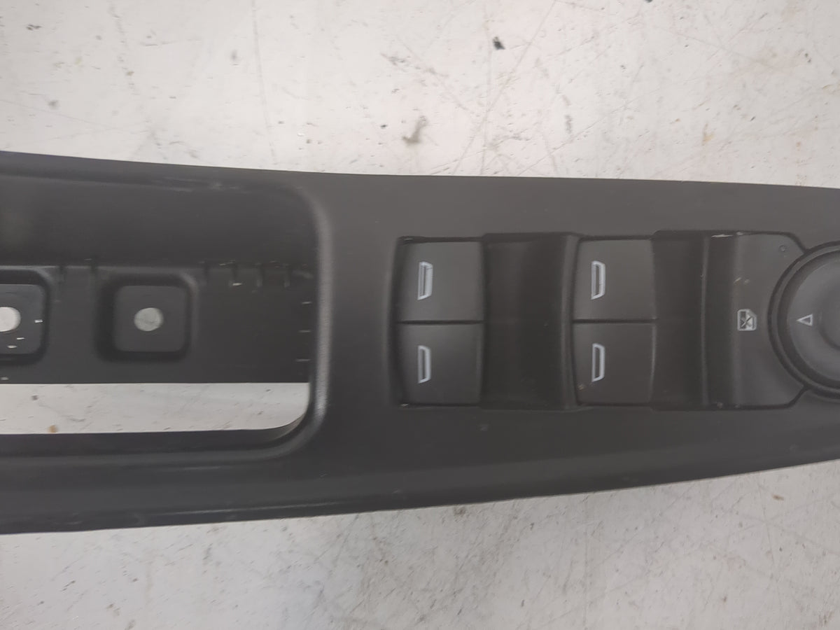 2023 Chevrolet Traverse Master Power Window Switch Replacement Driver Side Left P/N:84512940 D1A164A, 401W-DR Fits OEM Used 
