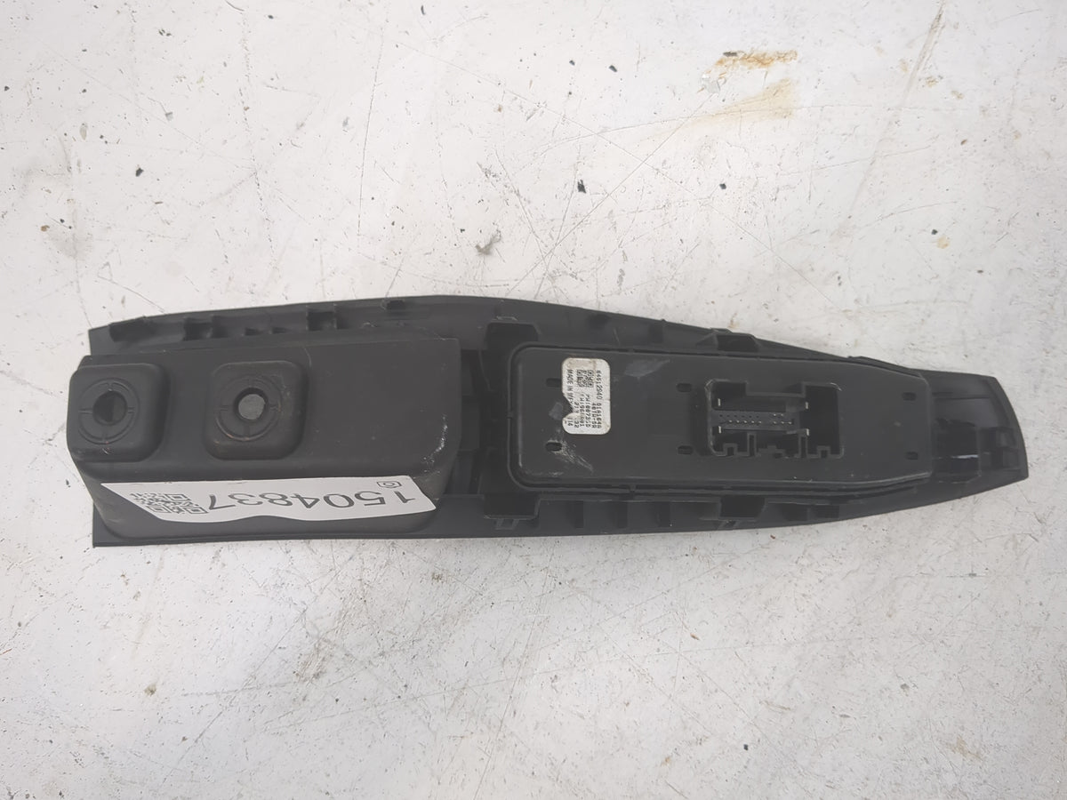 2023 Chevrolet Traverse Master Power Window Switch Replacement Driver Side Left P/N:84512940 D1A164A, 401W-DR Fits OEM Used 