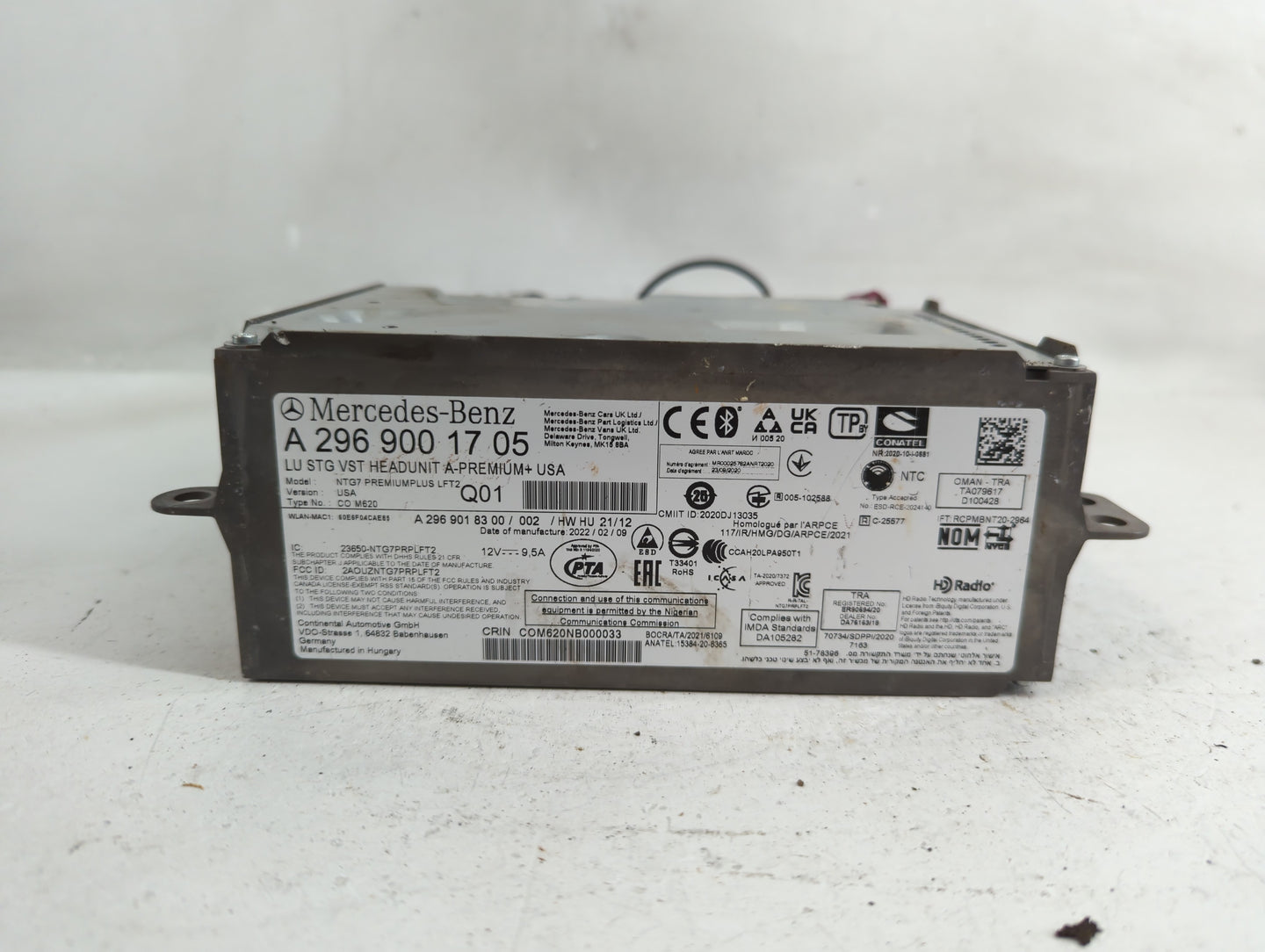 2023 Chrysler E Class Radio AM FM Cd Player Receiver Replacement P/N:A 296 900 17 05 Fits OEM Used Auto Parts - Oemusedautop