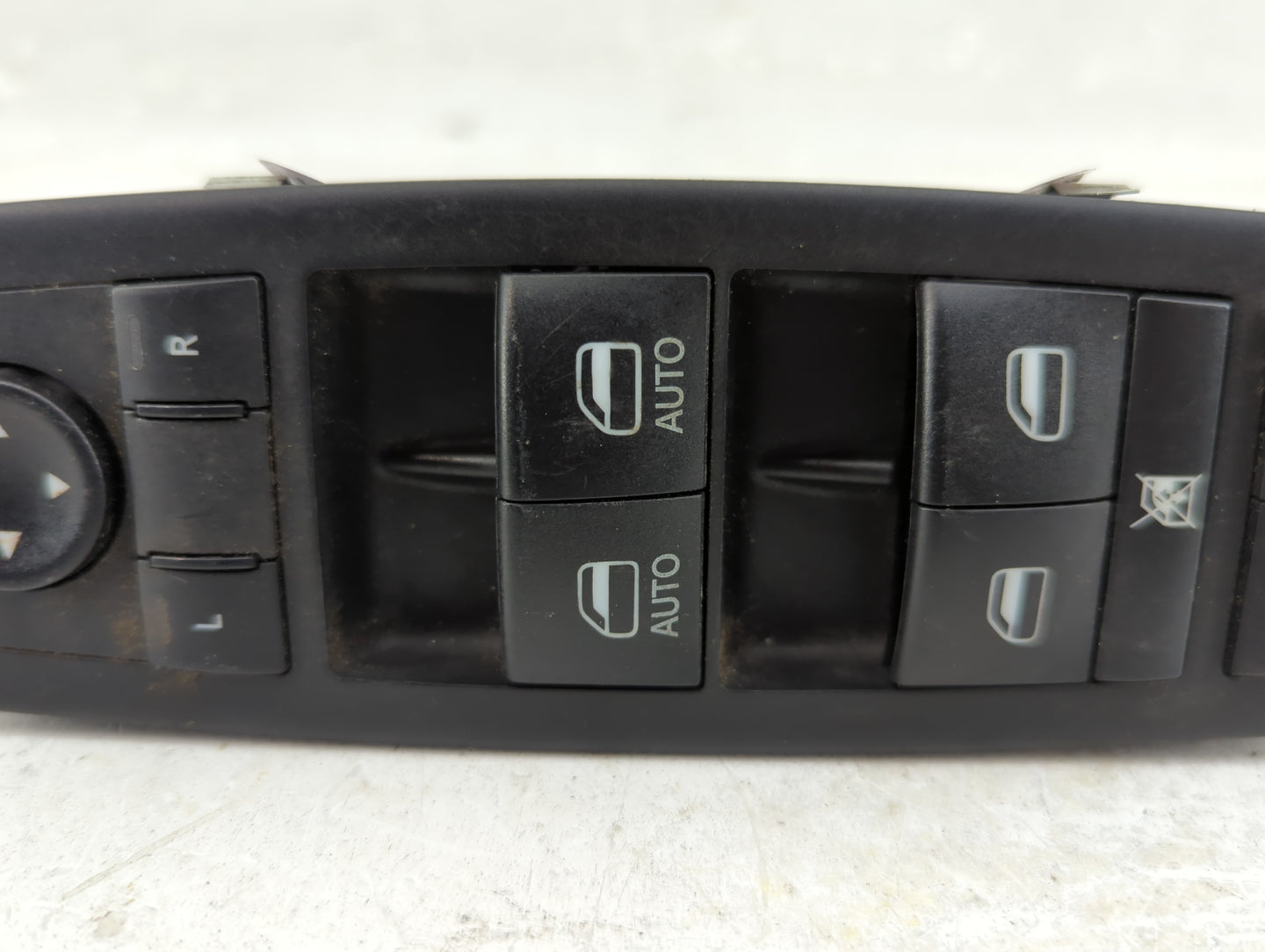 2017-2022 Chrysler Pacifica Master Power Window Switch Replacement Driver Side Left P/N:68234092AC Fits OEM Used Auto Parts 