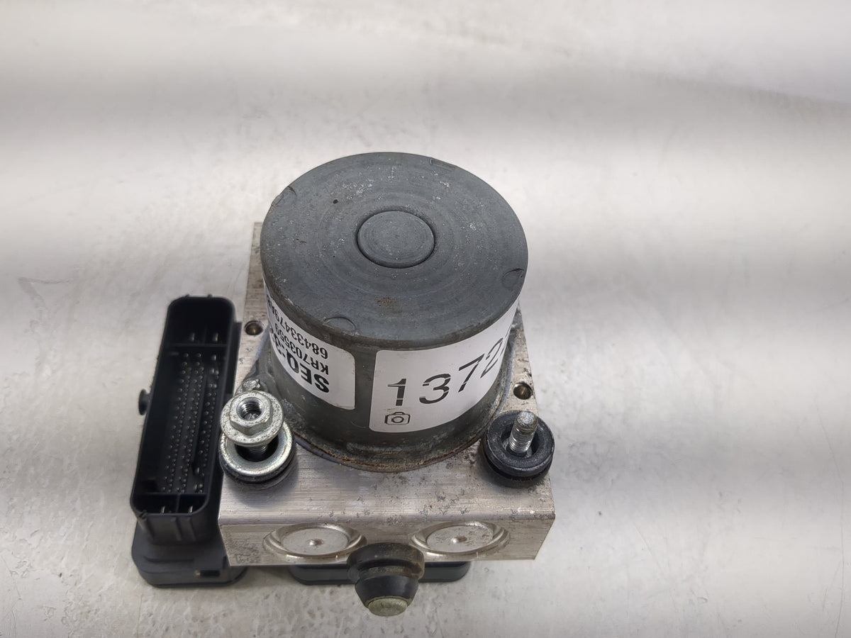 2020-2022 Chrysler Pacifica Anti-Lock Brake ABS Pump Module Actuator OEM P/N:68433479AB Fits Fits 2020 2021 2022 OEM Used Au