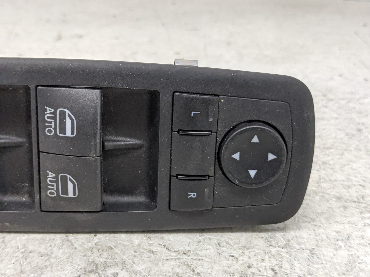 2017-2022 Chrysler Pacifica Master Power Window Switch Replacement Driver Side Left P/N:68590599AA Fits OEM Used Auto Parts 