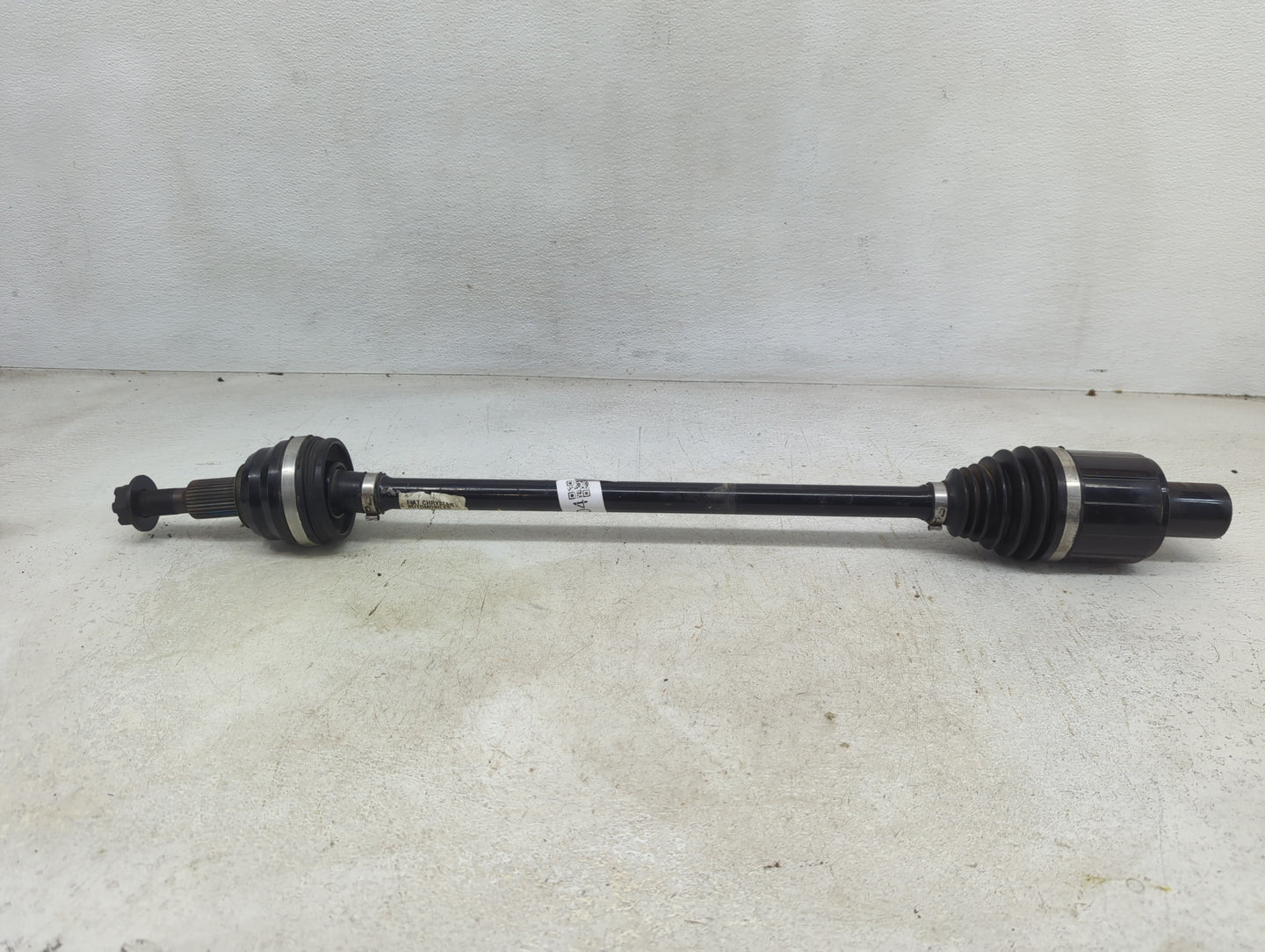 2020-2022 Chrysler Pacifica Axle Shaft Rear Driver Cv C/v - Oemusedautoparts1.com