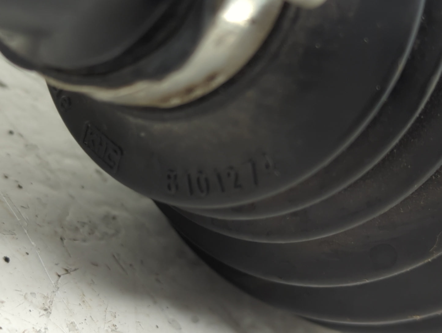 2020-2022 Chrysler Pacifica Axle Shaft Rear Driver Cv C/v - Oemusedautoparts1.com