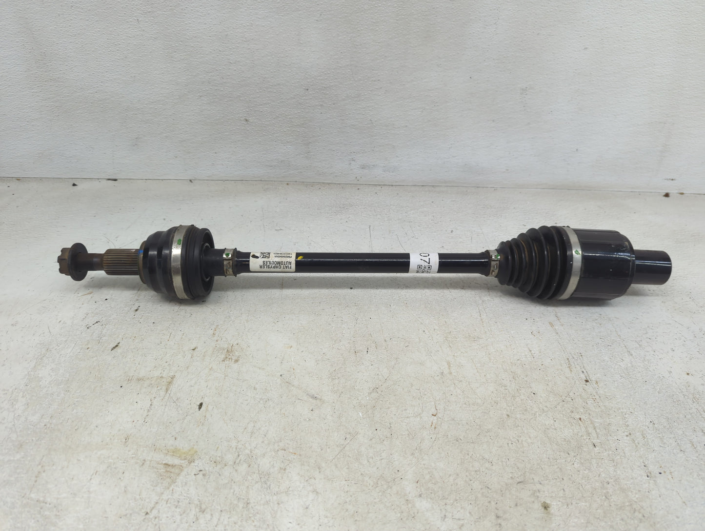 2020-2022 Chrysler Pacifica Axle Shaft Front Passenger Cv C/v - Oemusedautoparts1.com