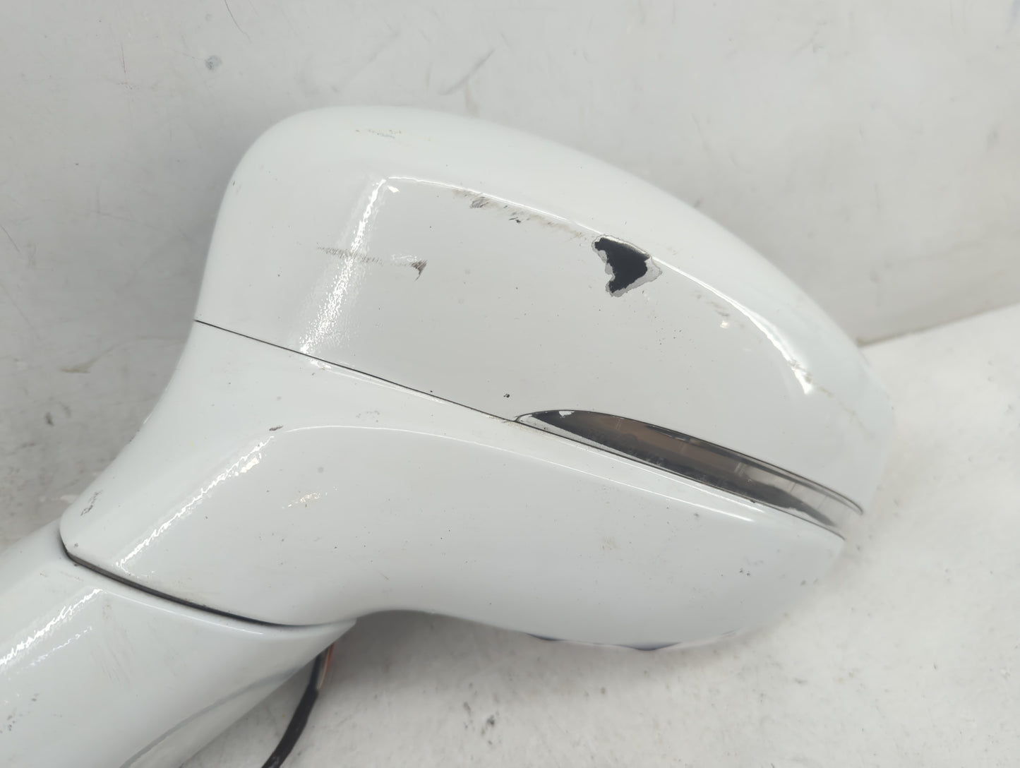 2022 Chrysler Pacifica Driver Side View Mirror - Left Door Mirror OEM Used - Oemusedautoparts1.com