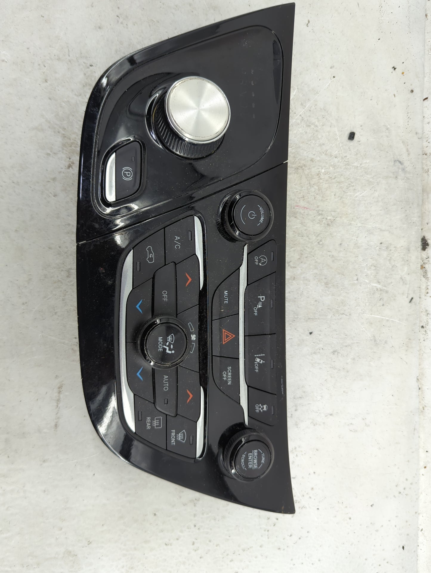 2021-2022 Chrysler Pacifica Climate Control Module Temperature AC/Heater Replacement P/N:P6XY191X8AB Fits Fits 2021 2022 OEM
