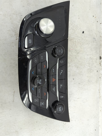 2021-2022 Chrysler Pacifica Climate Control Module Temperature AC/Heater Replacement P/N:P6XY191X8AB Fits Fits 2021 2022 OEM