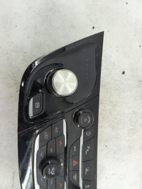 2021-2022 Chrysler Pacifica Climate Control Module Temperature AC/Heater Replacement P/N:P6XY191X8AB Fits Fits 2021 2022 OEM