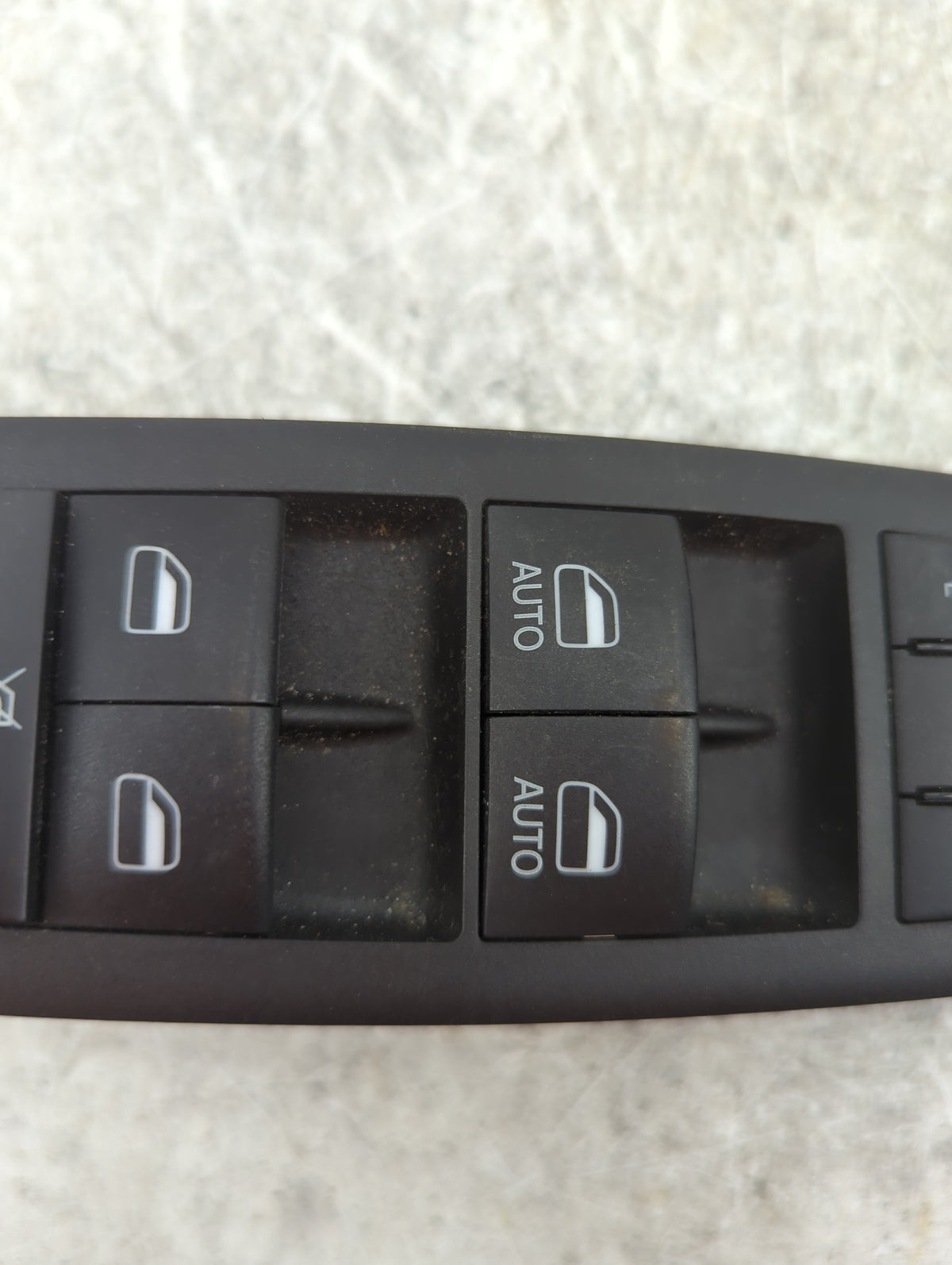 2017-2022 Chrysler Pacifica Master Power Window Switch Replacement Driver Side Left P/N:68590599AA 10530682 Fits OEM Used Au