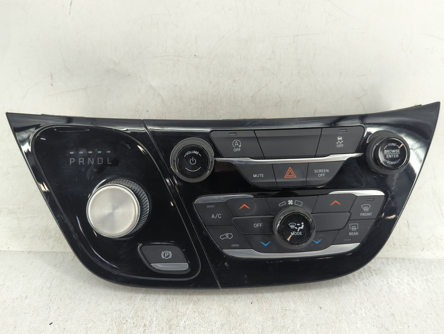 2021-2022 Chrysler Voyager Climate Control Module Temperature AC/Heater Replacement P/N:P7AS3711X8AB T179310079 Fits OEM Use