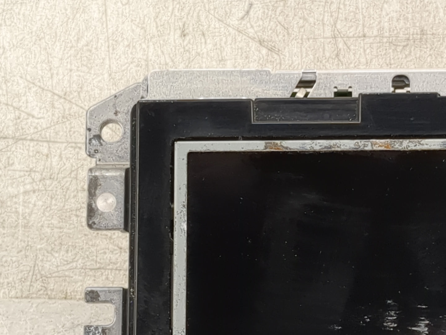 2022-2022 Chrysler Voyager Information Display Screen - Oemusedautoparts1.com
