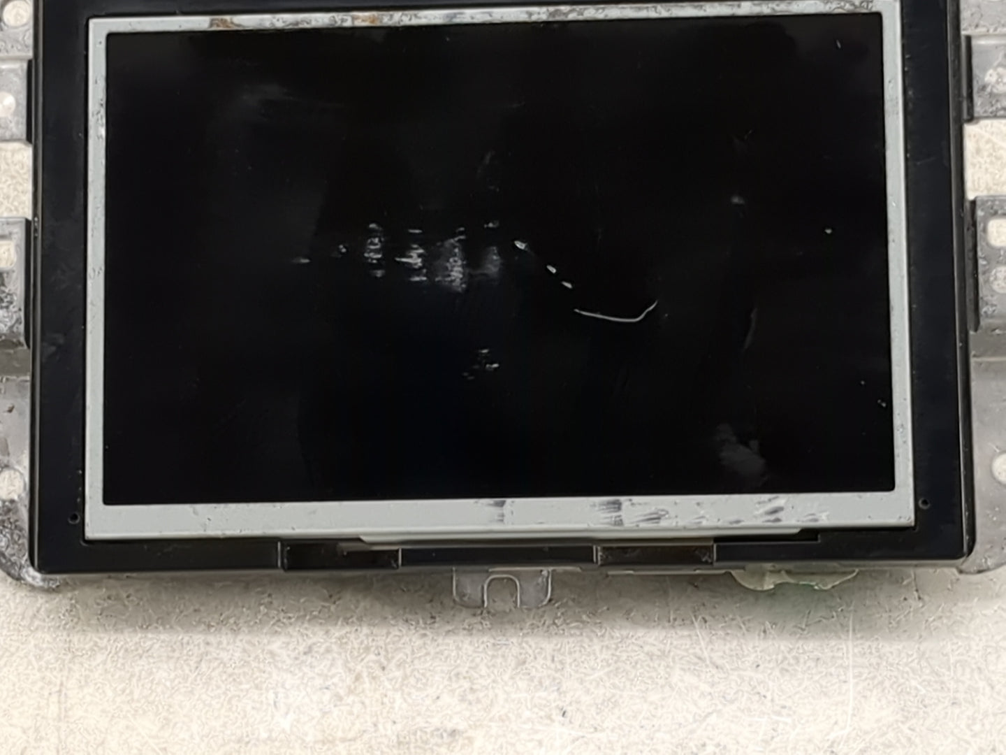 2022-2022 Chrysler Voyager Information Display Screen - Oemusedautoparts1.com