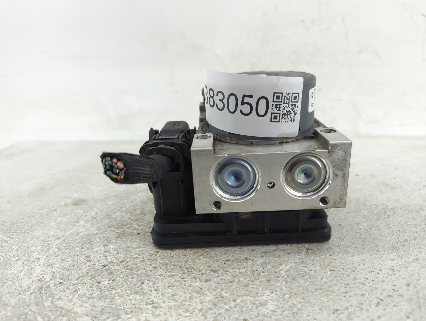 2018-2022 Dodge Challenger ABS Pump Control Module Replacement P/N:P68500121AB Fits Fits 2018 2019 2020 2021 2022 OEM Used A