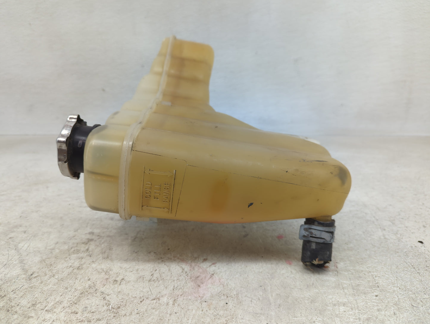 2011 Dodge Challenger Radiator Coolant Overflow Expansion Tank Bottle 1409527 - Oemusedautoparts1.com