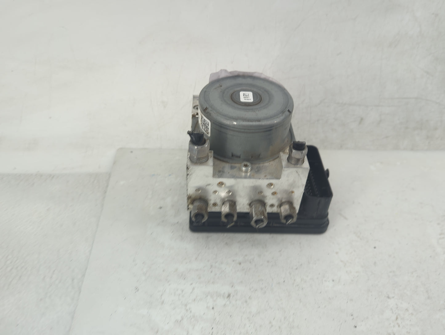 2018-2022 Dodge Challenger ABS Pump Control Module Replacement Fits Fits 2018 2019 2020 2021 2022 OEM Used Auto Parts - Oemu