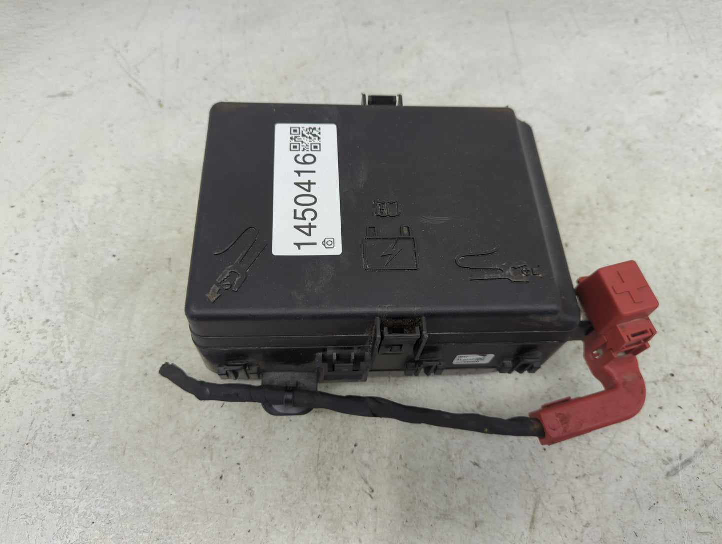 2021-2022 Dodge Challenger Fusebox Fuse Box Panel Relay Module P/N:P68600350AA T-AWH2722AD151 Fits Fits 2021 2022 OEM Used A