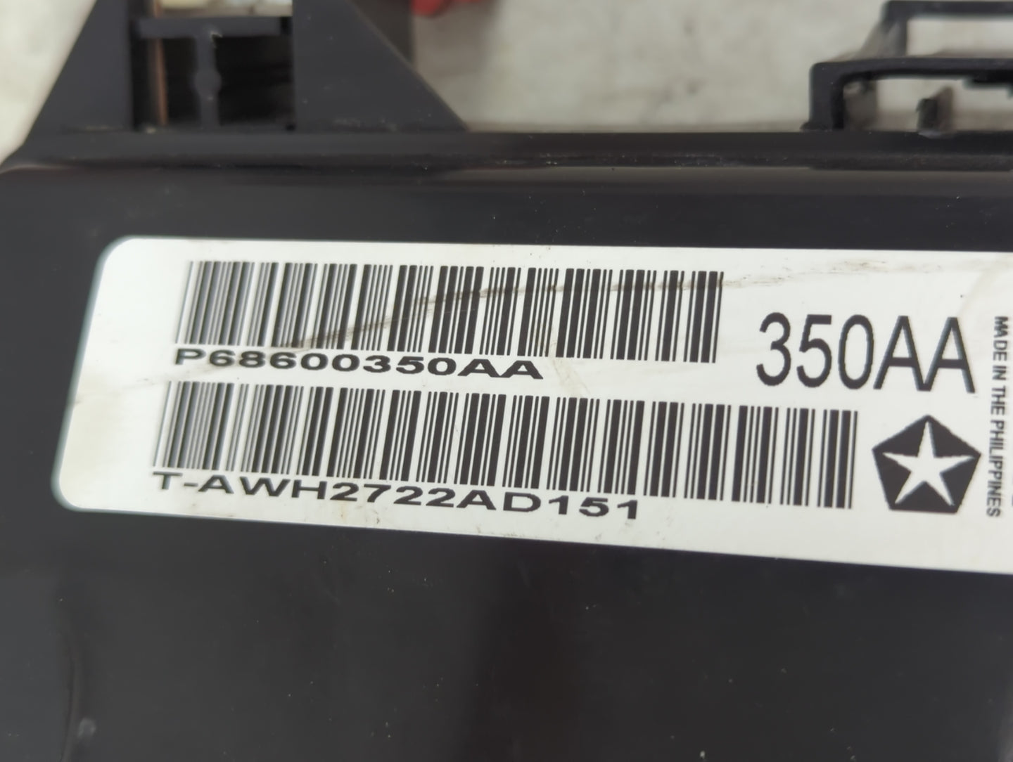 2021-2022 Dodge Challenger Fusebox Fuse Box Panel Relay Module P/N:P68600350AA T-AWH2722AD151 Fits Fits 2021 2022 OEM Used A