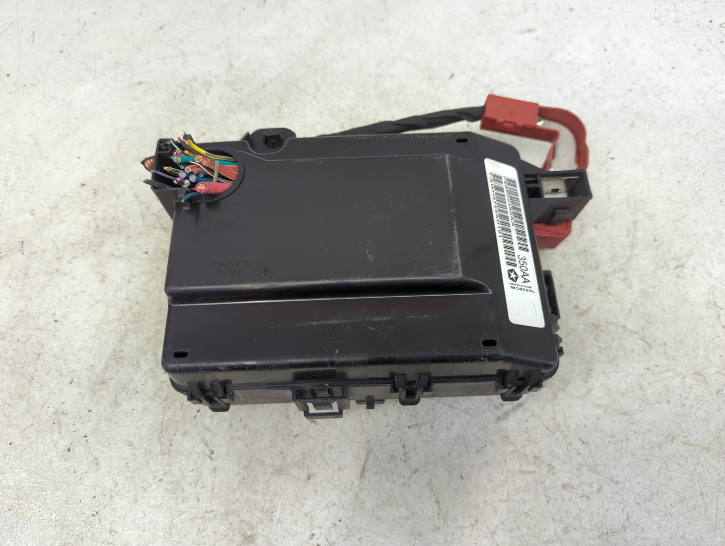 2021-2022 Dodge Challenger Fusebox Fuse Box Panel Relay Module P/N:P68600350AA T-AWH2722AD151 Fits Fits 2021 2022 OEM Used A
