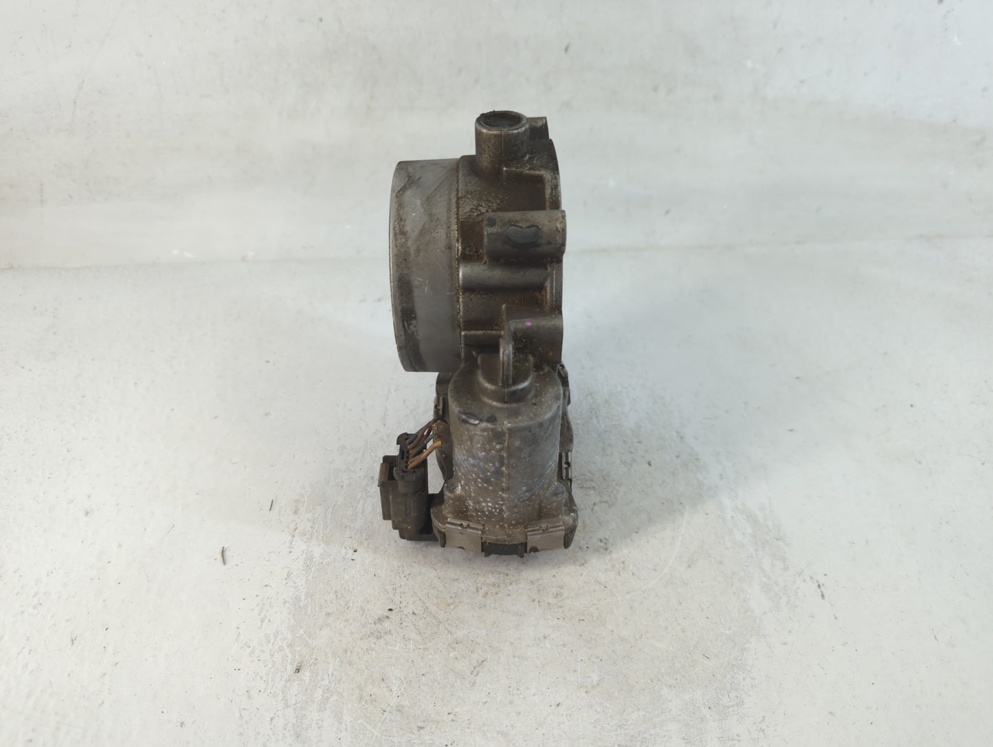 2013-2022 Dodge Challenger Throttle Body P/N:53034251AB Fits Fits 2012 2013 2014 2015 2016 2017 2018 2019 2020 2021 2022 OEM