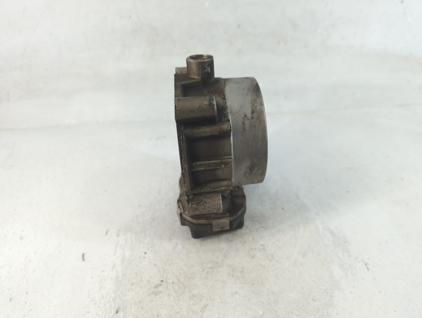 2013-2022 Dodge Challenger Throttle Body P/N:53034251AB Fits Fits 2012 2013 2014 2015 2016 2017 2018 2019 2020 2021 2022 OEM