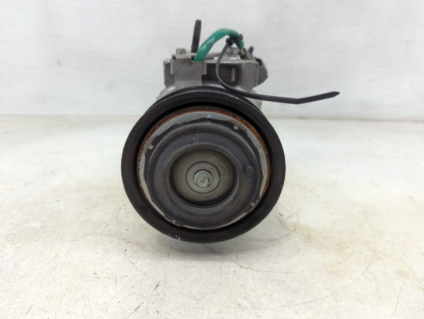 2015-2022 Dodge Challenger Air Conditioning A/c Ac Compressor Oem - Oemusedautoparts1.com