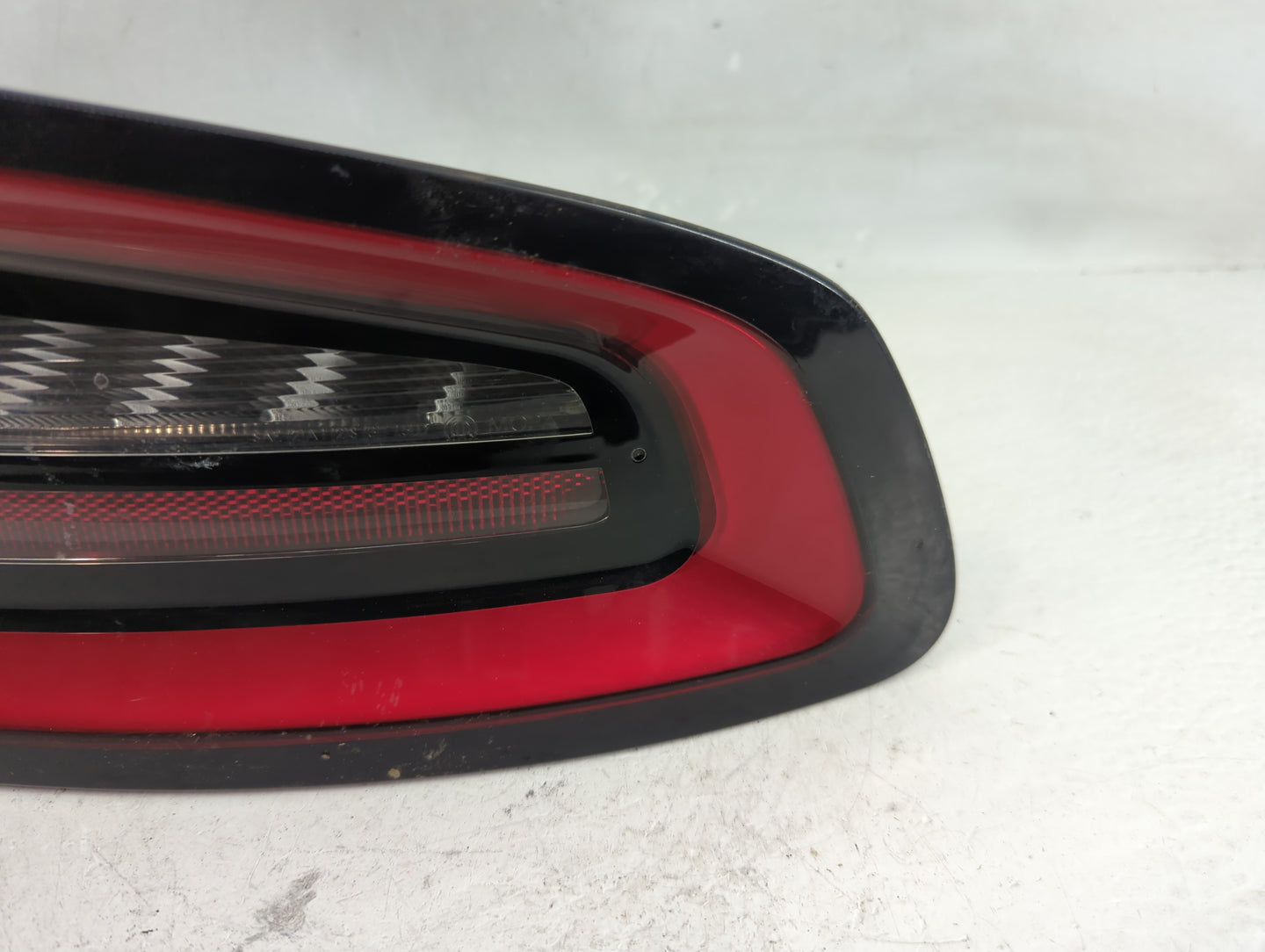 2015-2022 Dodge Charger Tail Light Assembly Passenger Right OEM Fits Fits 2015 2016 2017 2018 2019 2020 2021 2022 OEM Used A