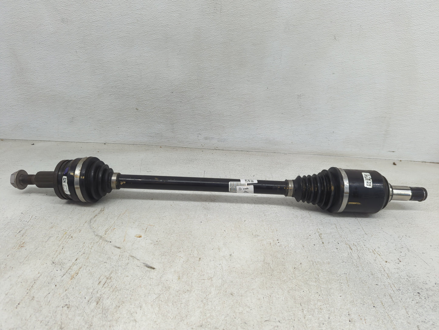 2015-2022 Dodge Charger Axle Shaft Rear Driver Cv C/v - Oemusedautoparts1.com