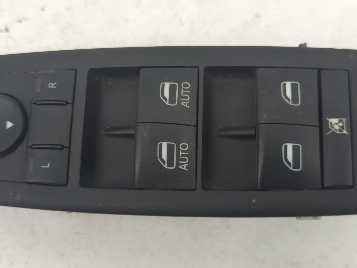 2020-2022 Dodge Charger Master Power Window Switch Replacement Driver Side Left P/N:68590584AA 10530661 Fits Fits 2020 2021 