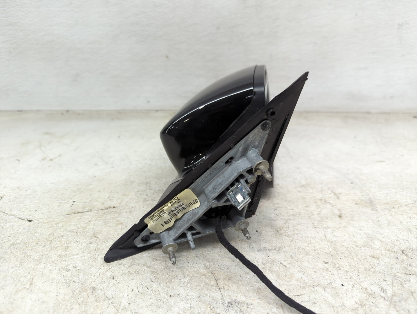 2021-2022 Dodge Charger Passenger Side View Mirror - Right Door Mirror OEM Used - Oemusedautoparts1.com