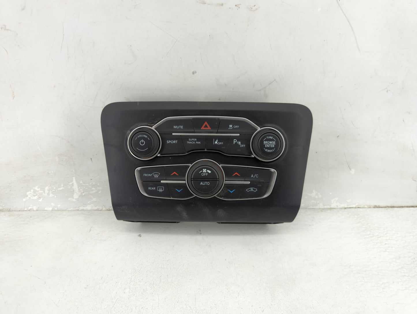 2017-2022 Dodge Charger Climate Control Module Temperature AC/Heater Replacement P/N:P68293625AD 32330636 Fits OEM Used Auto