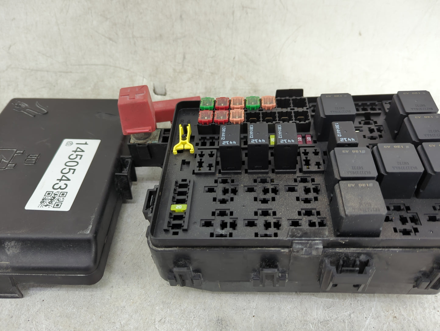 2022 Dodge Charger Fusebox Fuse Box Panel Relay Module P/N:P68595594AB Fits OEM Used Auto Parts - Oemusedautoparts1.com
