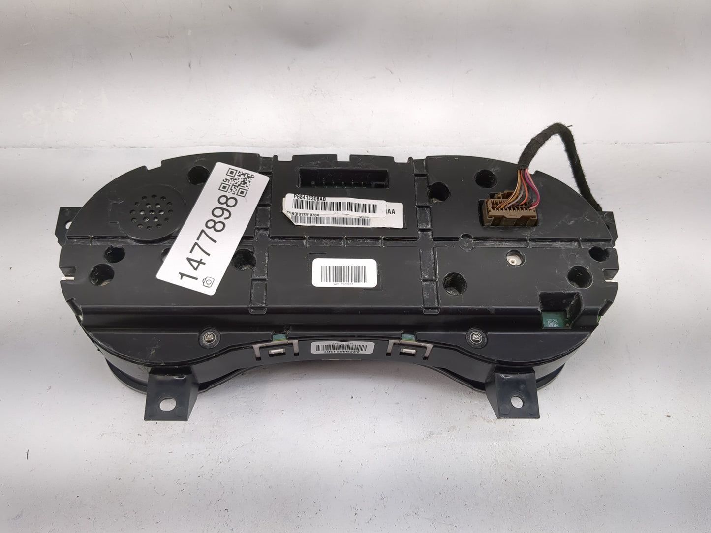 2023 Dodge Charger Instrument Cluster Speedometer Gauges P/N:P68412308AB T5NQI017910784 Miles: Fits OEM Used Auto Parts - Oe