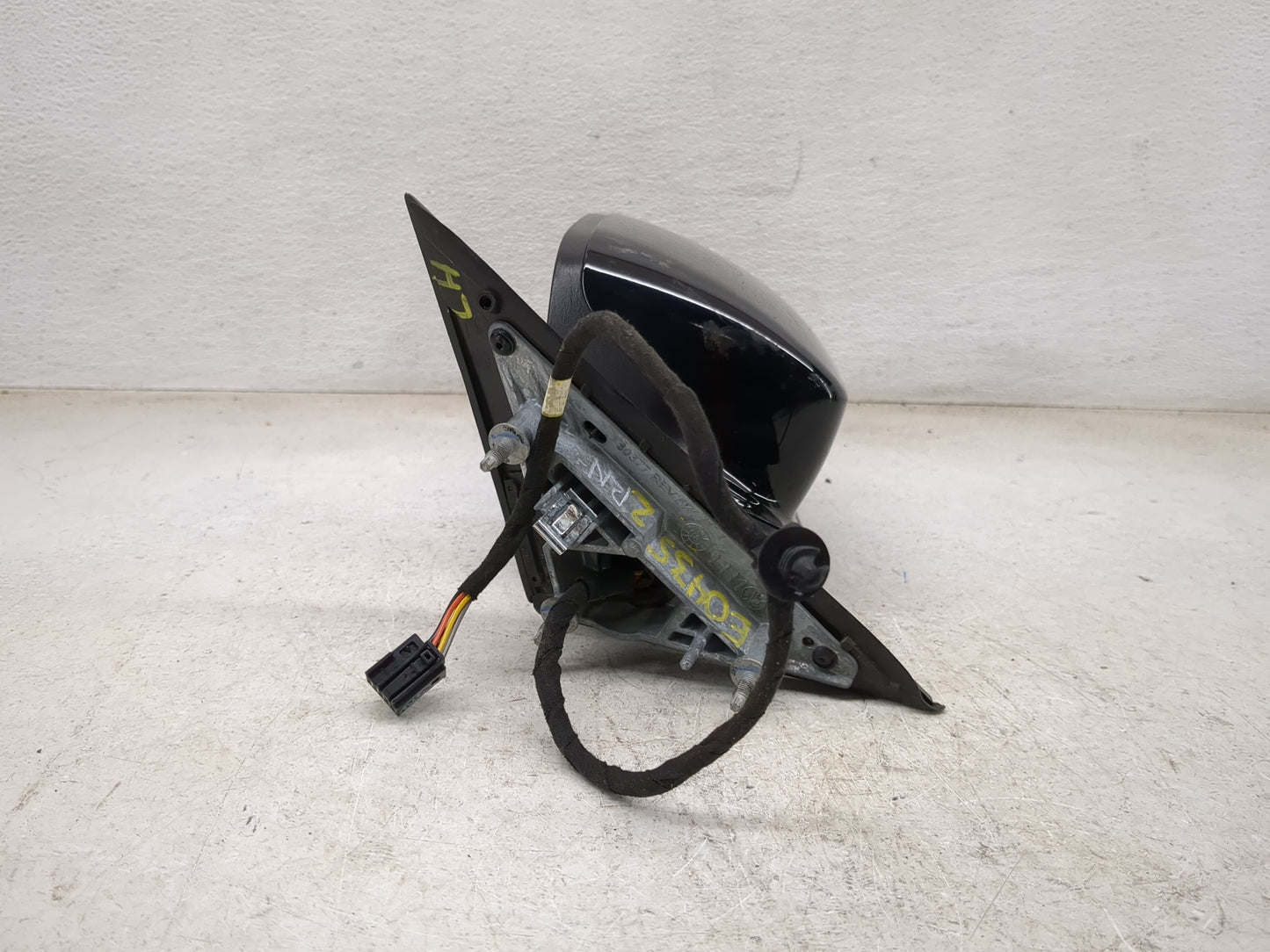 2021-2022 Dodge Charger Driver Side View Mirror - Left Door Mirror OEM Used - Oemusedautoparts1.com