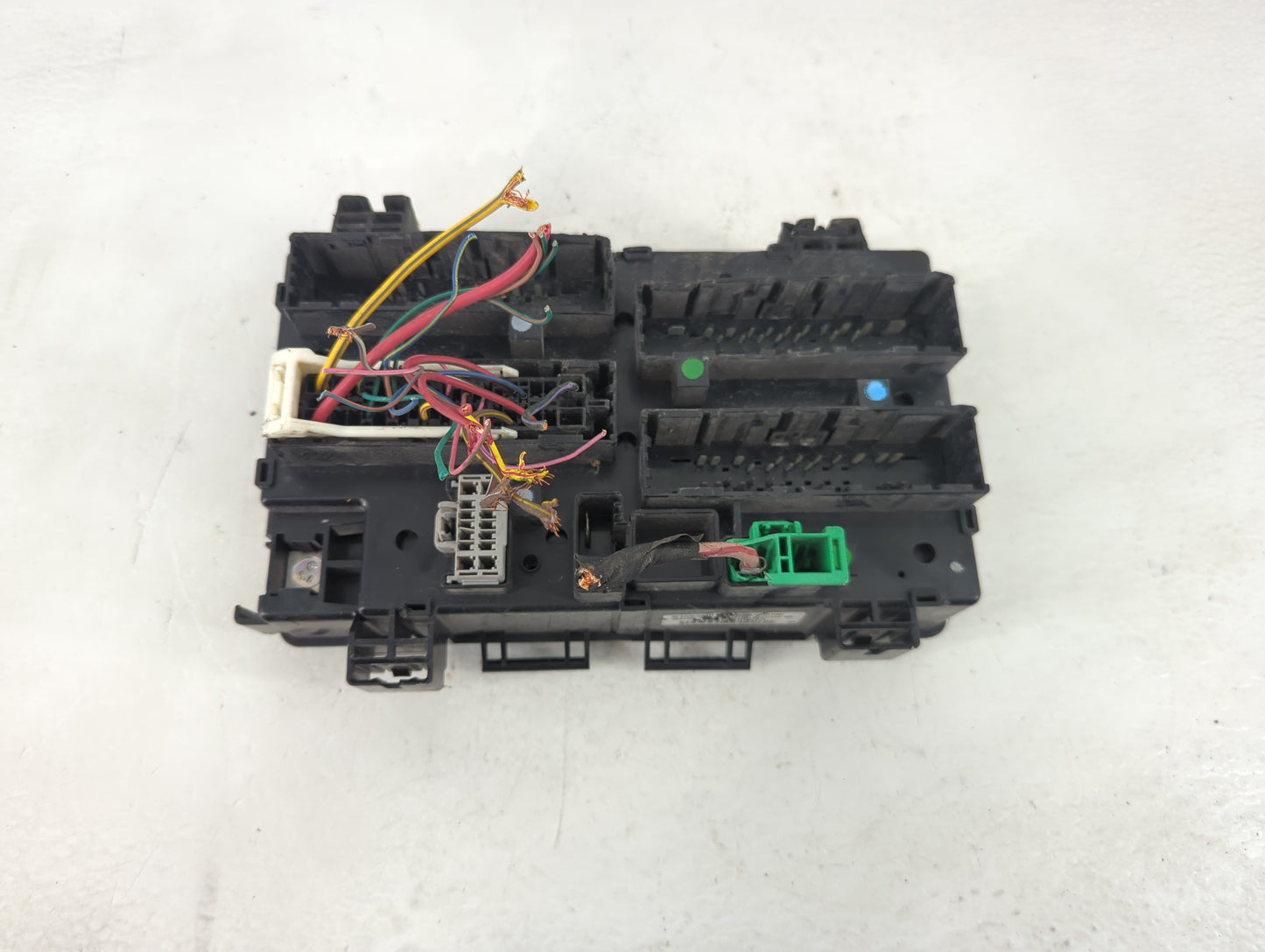 2023 Dodge Durango Fusebox Fuse Box Panel Relay Module P/N:68500274A Fits OEM Used Auto Parts - Oemusedautoparts1.com