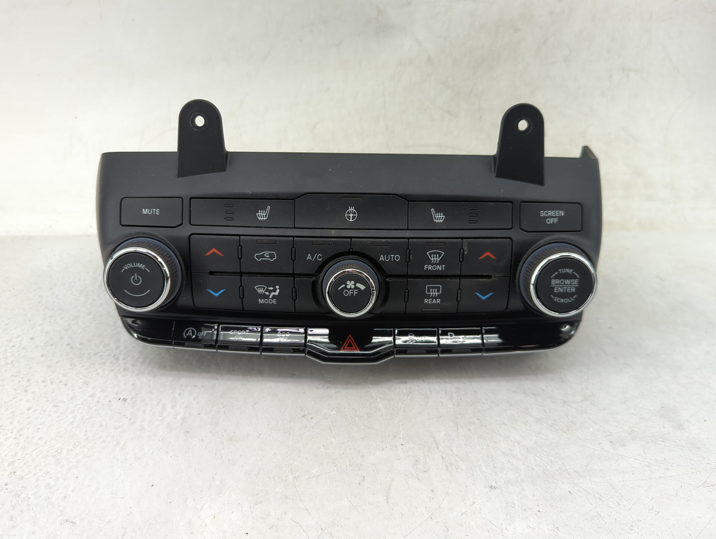 2021-2022 Dodge Durango Climate Control Module Temperature AC/Heater Replacement P/N:P68465668AD 17036478-04 Fits Fits 2021 