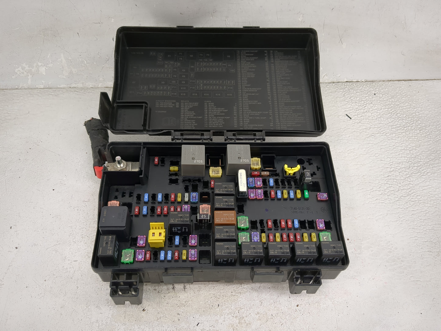 2023 Dodge Durango Fusebox Fuse Box Panel Relay Module P/N:68626214AA 7140-5131-30, 7140-1980-30 Fits OEM Used Auto Parts - 