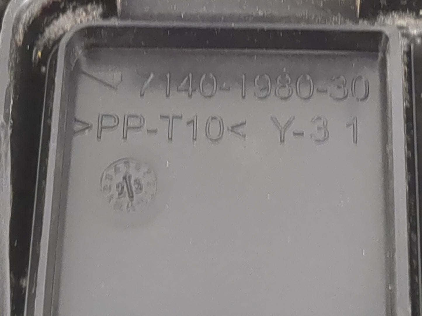 2023 Dodge Durango Fusebox Fuse Box Panel Relay Module P/N:68626214AA 7140-5131-30, 7140-1980-30 Fits OEM Used Auto Parts - 