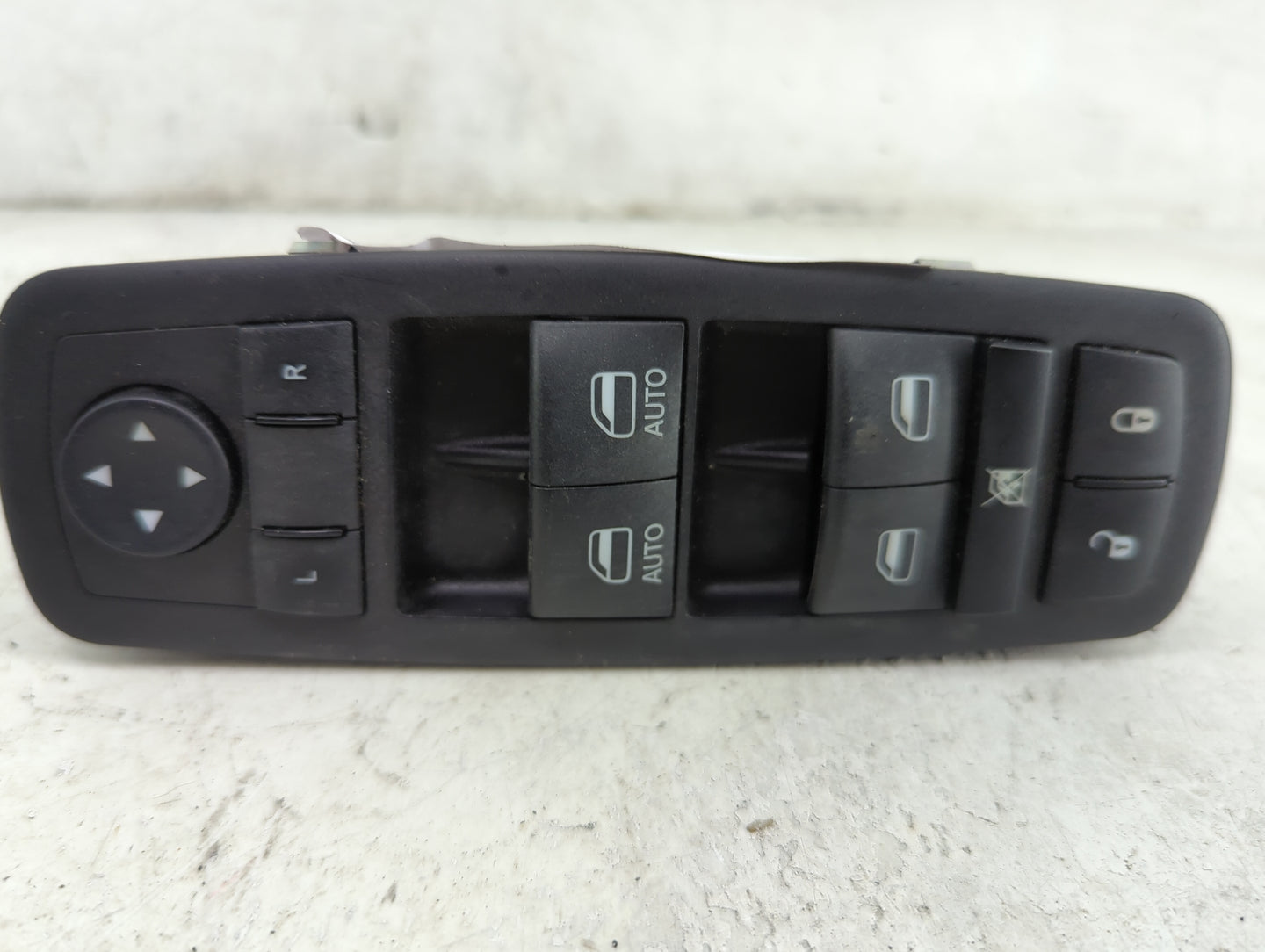 2022 Dodge Durango Master Power Window Switch Replacement Driver Side Left P/N:68590590AA 10530683, 86390N Fits OEM Used Aut