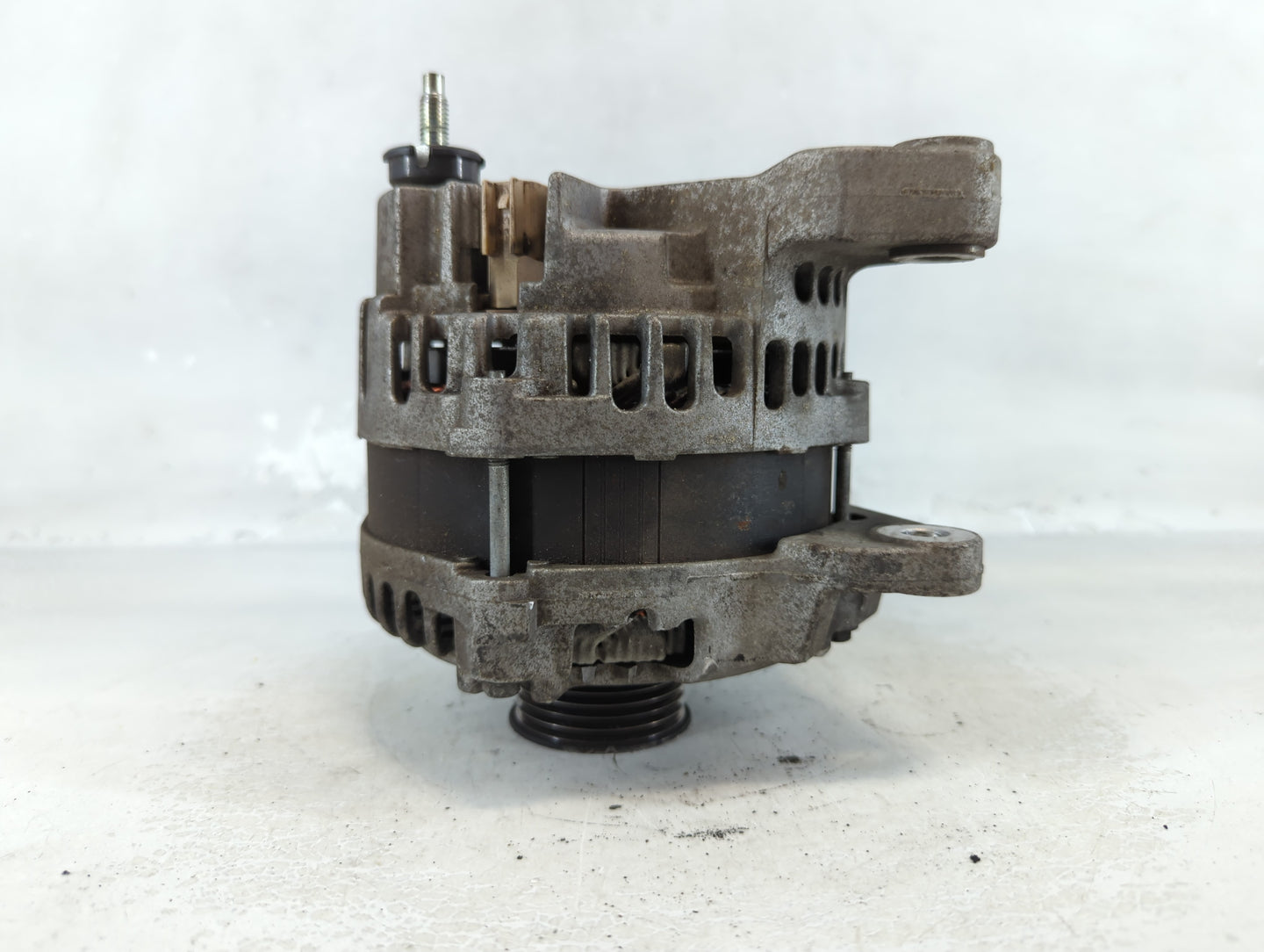 2023 Dodge Ram 1500 Alternator Replacement Generator Charging Assembly Engine OEM P/N:4301769AA Fits Fits 2019 2020 2021 202