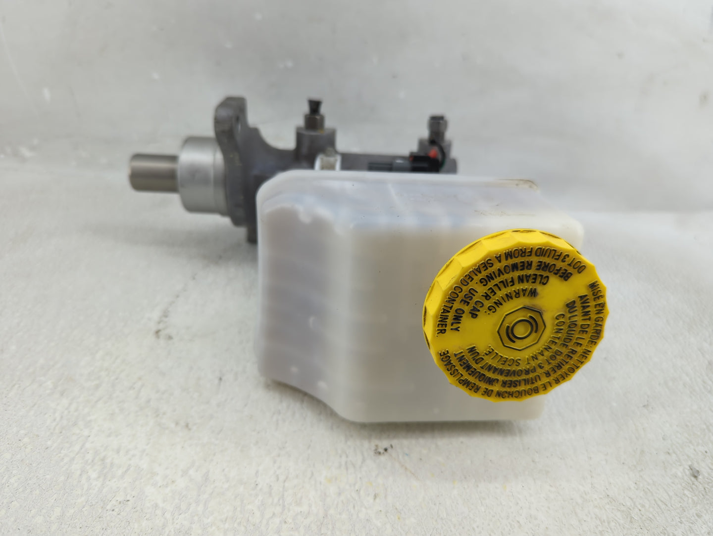 Dodge Ram 1500 Brake Master Cylinder - Oemusedautoparts1.com