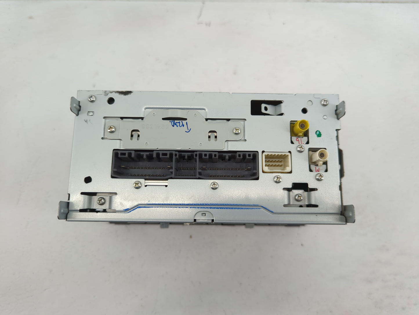 2023 Dodge Ram 1500 Radio AM FM Cd Player Receiver Replacement P/N:P05091204AC Fits Fits 2016 2017 2018 2019 2020 2021 2022 