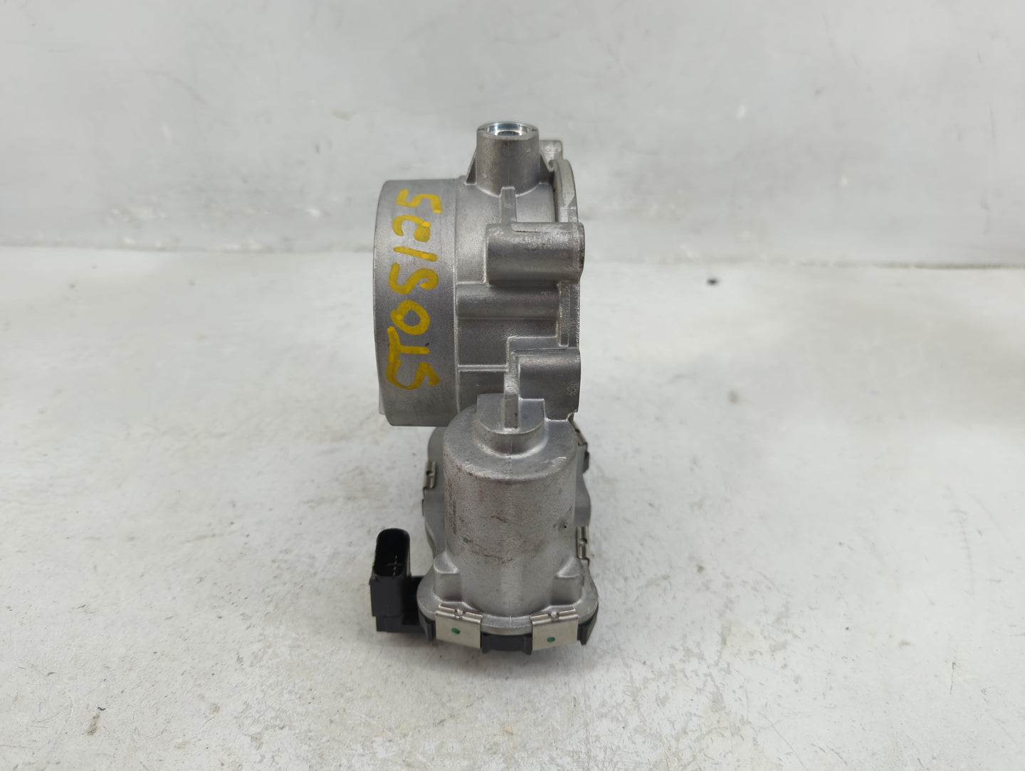 2023 Dodge Ram 1500 Throttle Body P/N:53034251AD Fits Fits 2012 2013 2014 2015 2016 2017 2018 2019 2020 2021 2022 OEM Used A