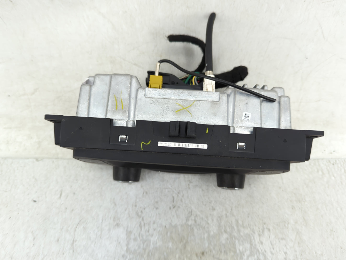 2023 Dodge Ram 1500 Radio AM FM Cd Player Receiver Replacement P/N:68490432AB Fits Fits 2021 2022 OEM Used Auto Parts - Oemu