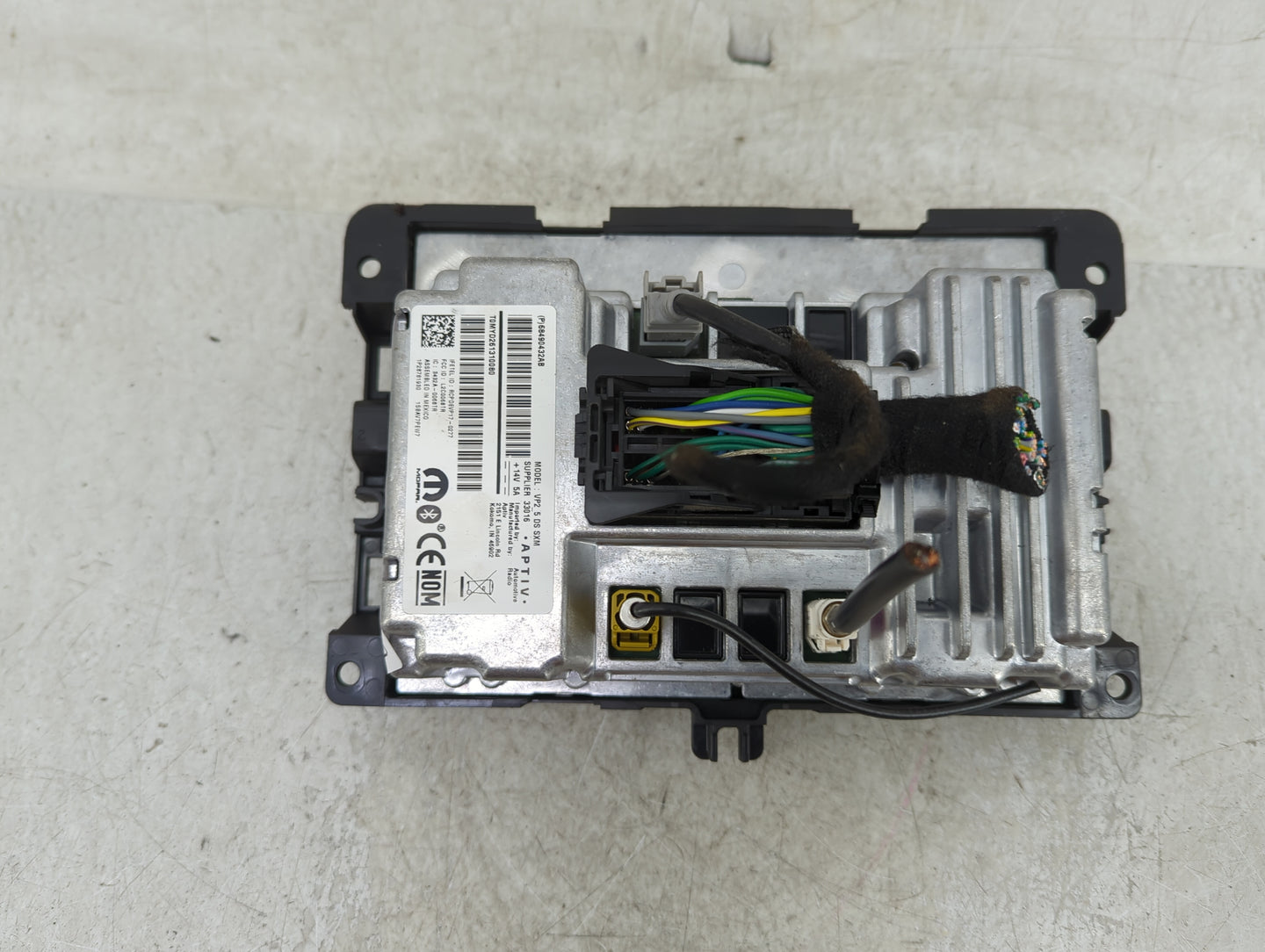 2023 Dodge Ram 1500 Radio AM FM Cd Player Receiver Replacement P/N:68490432AB Fits Fits 2021 2022 OEM Used Auto Parts - Oemu