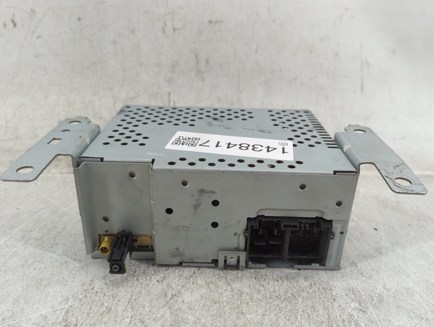 2021 Ford Bronco Radio AM FM Cd Player Receiver Replacement P/N:M2DT-18K810-CG M2CG511617, PHXAEE0R Fits OEM Used Auto Parts