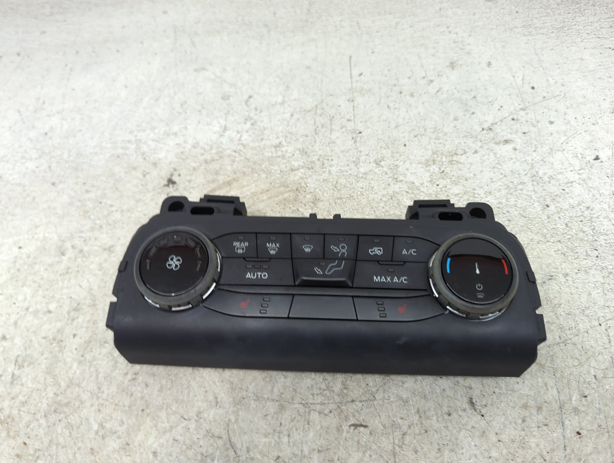 2023 Ford Bronco Sport Climate Control Module Temperature AC/Heater Replacement P/N:N1PT-18C612-LB Fits OEM Used Auto Parts 