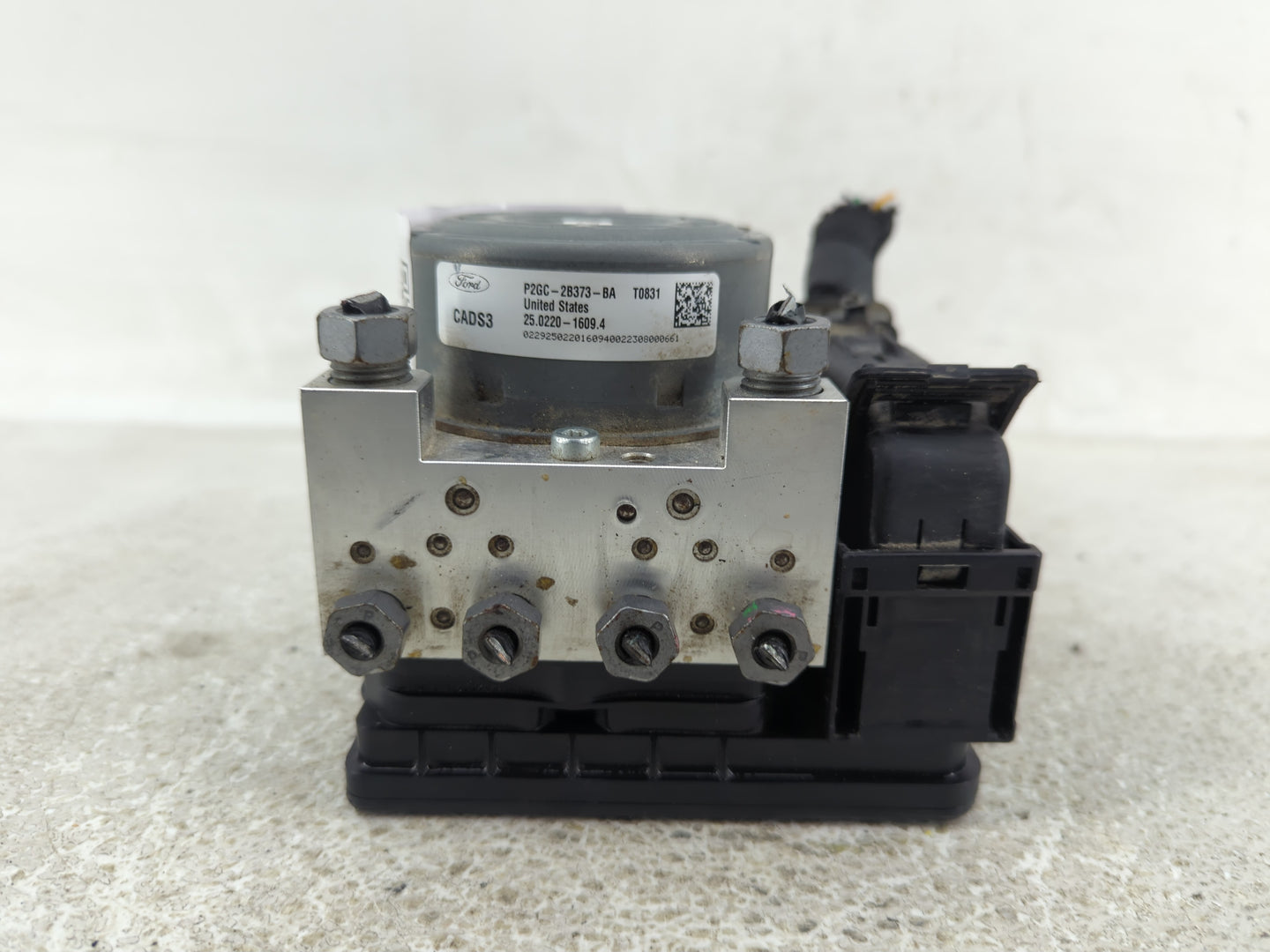 2019-2020 Ford Edge ABS Pump Control Module Replacement P/N:P2GC-2B373-BA Fits Fits 2019 2020 OEM Used Auto Parts - Oemuseda