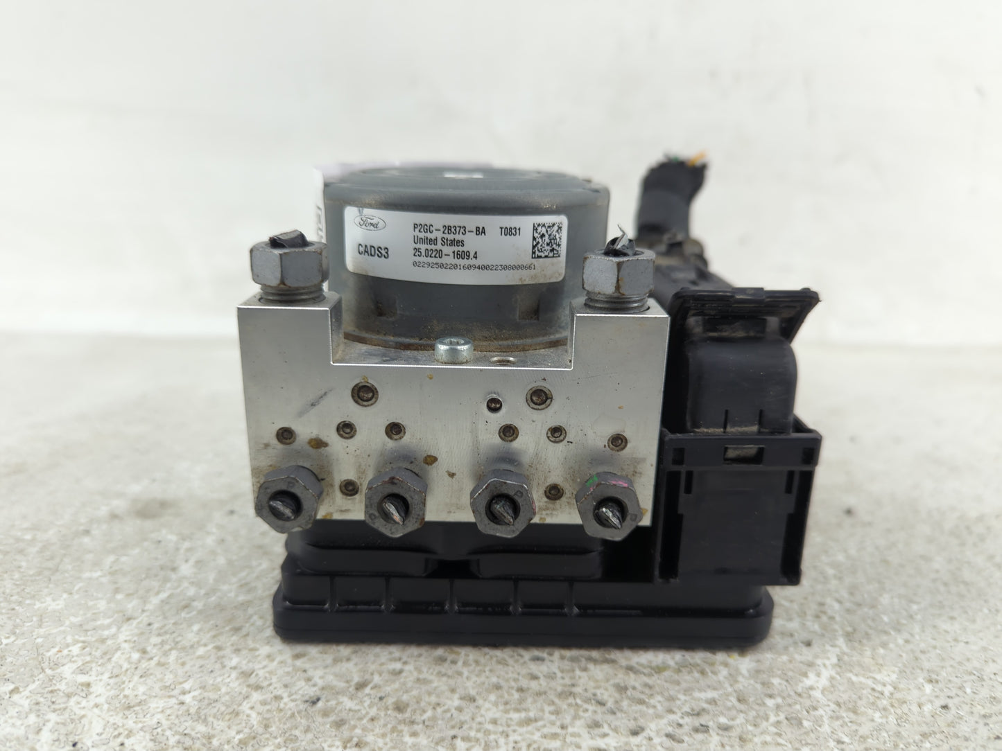 2019-2020 Ford Edge ABS Pump Control Module Replacement P/N:P2GC-2B373-BA Fits Fits 2019 2020 OEM Used Auto Parts - Oemuseda